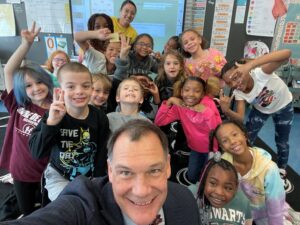 HCPSD Superintendent Sean Bulson with students.